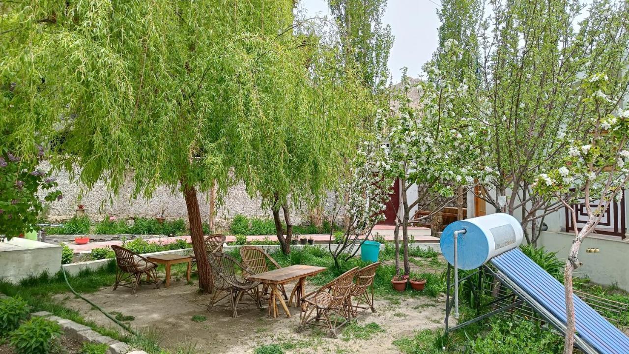 Niri-La Guest House 列城 外观 照片